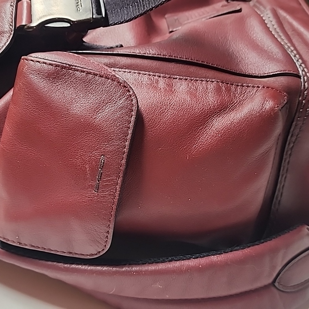 Coach Vintage Amazing XL Unisex Minimalist Burgundy Leather Backpack Rare Find - Picture 4 of 12